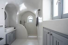 Inspire Santorini Luxury Villas