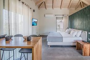 Blue Symphony Suites & Apartments