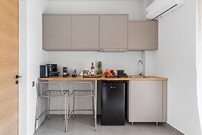 Blue Symphony Suites & Apartments