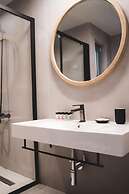 Blue Symphony Suites & Apartments