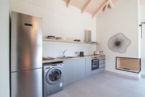 Blue Symphony Suites & Apartments