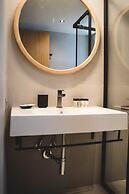 Blue Symphony Suites & Apartments