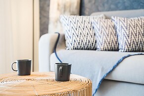 Blue Symphony Suites & Apartments