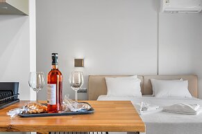 Blue Symphony Suites & Apartments