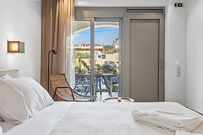 Blue Symphony Suites & Apartments