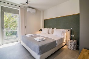 Blue Symphony Suites & Apartments