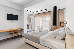 Blue Symphony Suites & Apartments