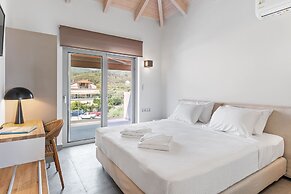 Blue Symphony Suites & Apartments