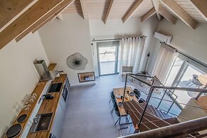 Blue Symphony Suites & Apartments