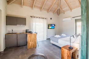 Blue Symphony Suites & Apartments