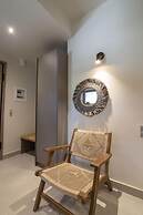 Blue Symphony Suites & Apartments