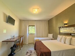 Pousada Entre Folhas