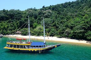 Pousada Entre Folhas