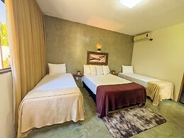 Pousada Entre Folhas