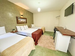 Pousada Entre Folhas