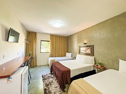 Pousada Entre Folhas