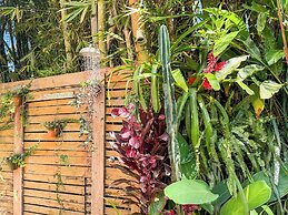 Pousada Entre Folhas