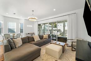 Destin Beach House - Gulf Moon by PHG