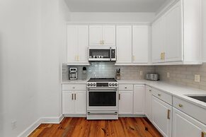 Destin Beach House - Gulf Moon by PHG