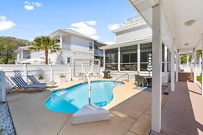 Destin Beach House - Gulf Moon by PHG