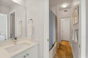 Destin Beach House - Gulf Moon by PHG