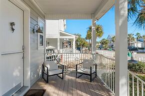 Destin Beach House - Gulf Moon by PHG