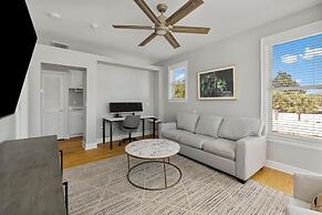 Destin Beach House - Gulf Moon by PHG