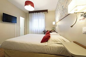 Contact Hôtel du Commerce et son restaurant Côte à Côte