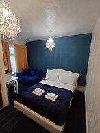 Harriette's Guest House