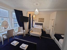 Harriette's Guest House