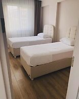 the rooms boutique hotel