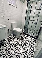 the rooms boutique hotel