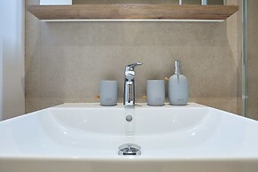 Hedera Estate, Hedera A44