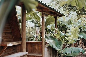 Banana Eco Camp