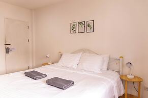 Jida Place Free Laundry