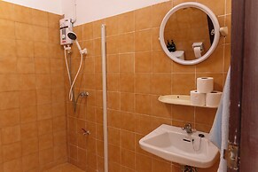 Jida Place Free Laundry