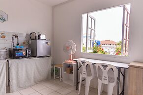 Jida Place Free Laundry