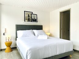 Palace by Wynwood House