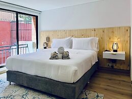 Palace by Wynwood House