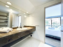 Palace by Wynwood House