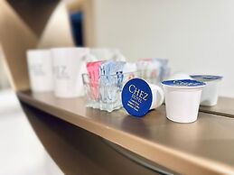 Chez Hotel Arlington Heights