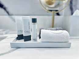 Chez Hotel Arlington Heights