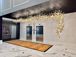 Chez Hotel Arlington Heights