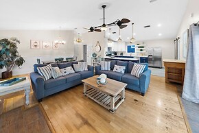 Bid-A-Wee Beach Home