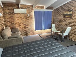 Clock Tower Motor Inn