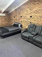 Clock Tower Motor Inn