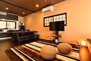 FL House Naniwa Sakura Hotori