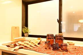 FL House Naniwa Sakura Hotori