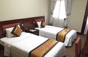 Kim Lien Hotel-7 Dao Duy Anh- Bay Luxury