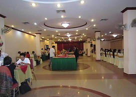 Kim Lien Hotel-7 Dao Duy Anh- Bay Luxury